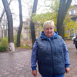 Людмила, 66, Макеевка