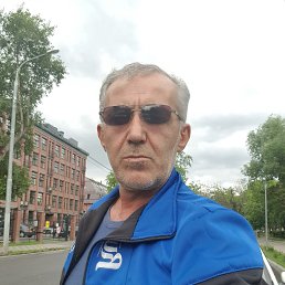 ������� �����������, 53 ����, ��������