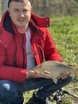 Hjkh, 34 , 