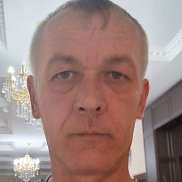 Dmitrij, 41 , 