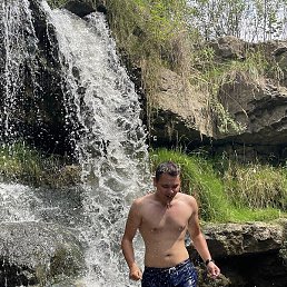 ������, ������, 25 ���