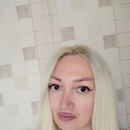 Kamila, 38, 