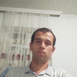 Qasmov Elin, 33, 