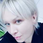 LUNA, 45 , 