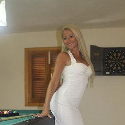 Vikki, 45, 