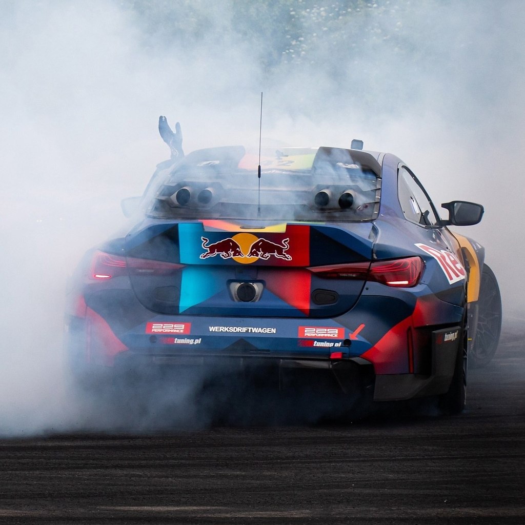 #BMW #M4 (#G82) Red Bull Driftbrothers