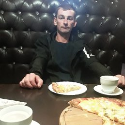 �����, 43 ����, ������-��-����