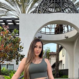Mary, 30, 