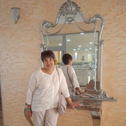 Jenea, 61, 