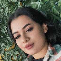 Mila, 20, 