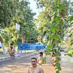 Jamik, 31, 