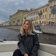 , 27 , Los Angeles