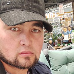 Aziz, 34, -