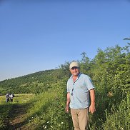 Ը, 50 , 
