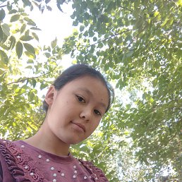 Madina, 19, 