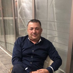 Anri, 45, 
