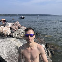 Evgeniy, 36, 