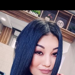 Roza, 33, 