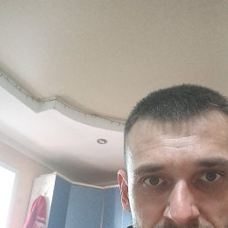  , , 35  -  28  2025