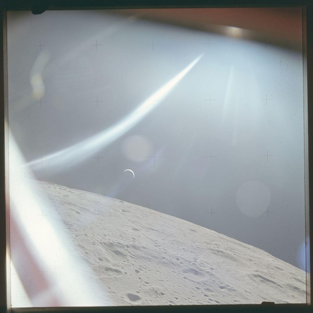     ,   Apollo 15 47  a.