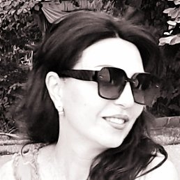 Maria, 42, 