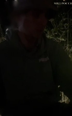 — Что делал молотком? — Бил по голове девочек. 16-летний школьник из Подмосковья никак не мог найти ...