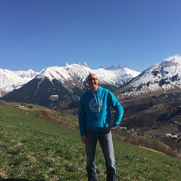 Sylvain, 51, 