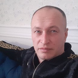 ������, 42 ����, ������-���