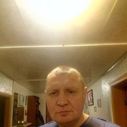 Valera, 48, 