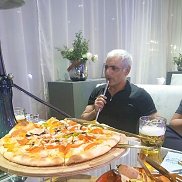 Sargis, 39 , 