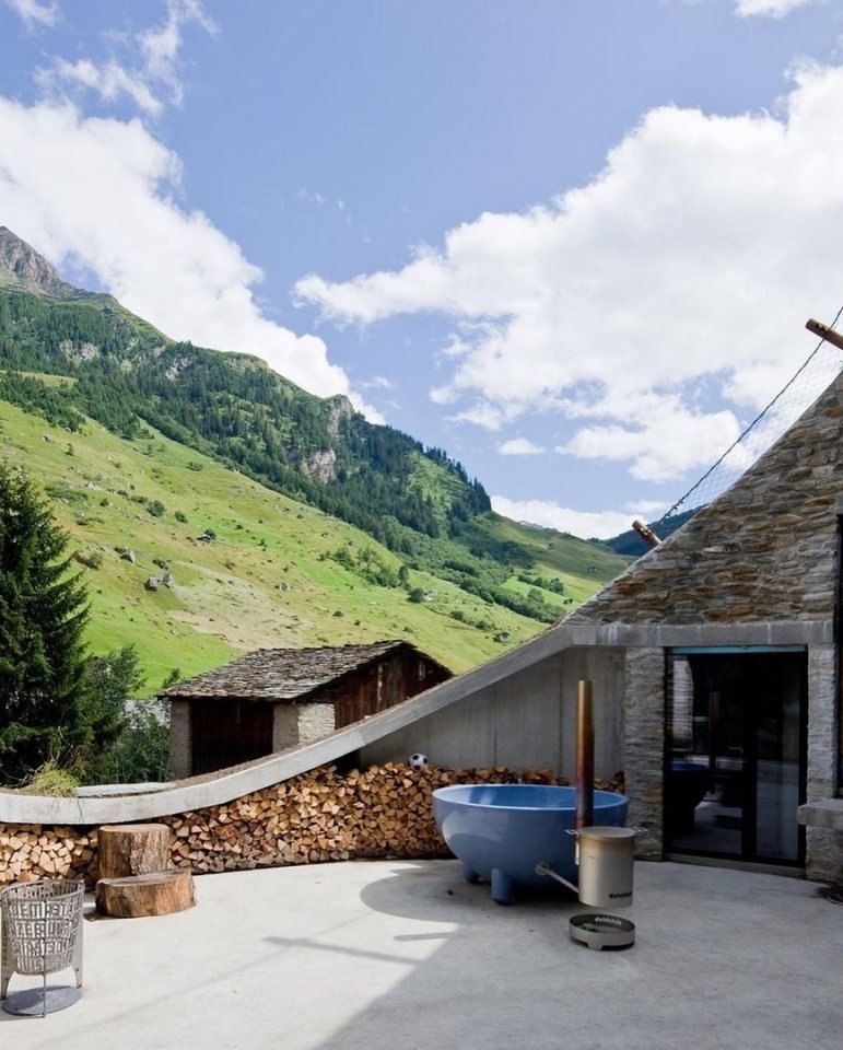 Дoм в aльпийcкoм cклoнe. oтeлocь бы пoжить в тaкoм. - 5