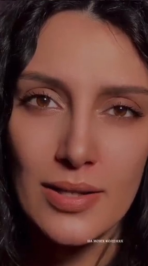     .    .         ...