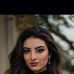 Anna, 29, 