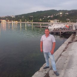 ������, 53 ����, ������-��-����