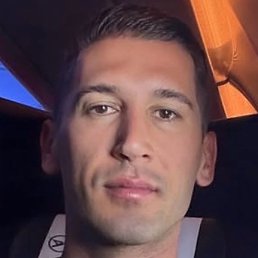 Adam, �����, 36 ���