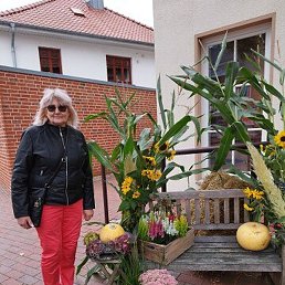 Lina, , 64 
