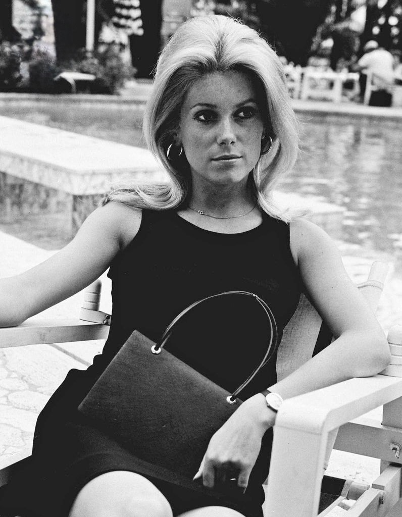 � ���� �����x�� �e��. ��pe� ��a���� ������ ��e� ����, ���op�� ��� 107 ���. O�� ���e� � ������, p���� ...