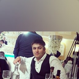 anar, 38, 