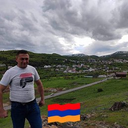 Jirayr, 41, 