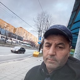 �����, 53 ����, �����������