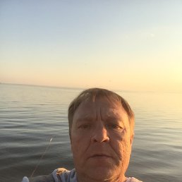 yuri, 45, 