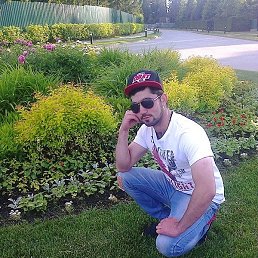 ����, ����, 33 ����