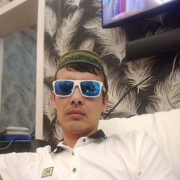 Ziyodbek, 36, 