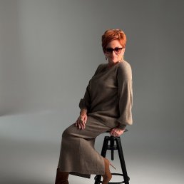 S, 53, 