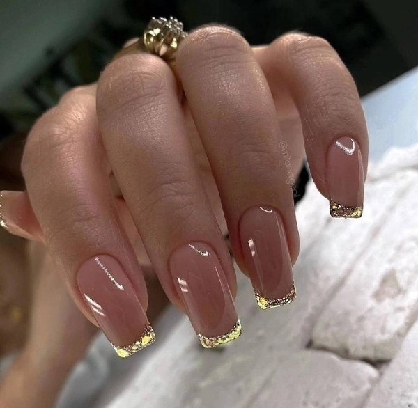 ������� | ����� - 21 ������� 2025 � 00:00 - 4