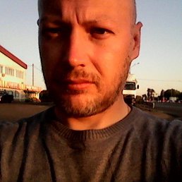 Андрей, 41, Брянка