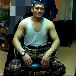 Baxtiyor, 33, 