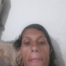 Iara Lcia ferreira, 29, 