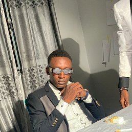 Mamadou, 27, 