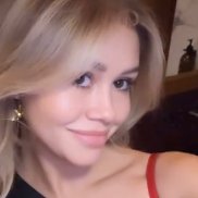Sofi, 26 , 